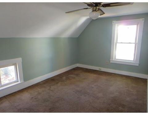 83 Eustis Ave, Lowell, MA 01850 photo 11