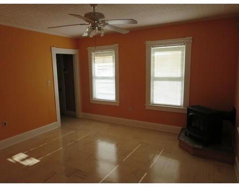 83 Eustis Ave, Lowell, MA 01850 photo 7