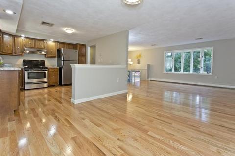 8 Rustic Ln, Reading, MA 01867 photo 12