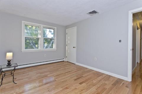 8 Rustic Ln, Reading, MA 01867 photo 20
