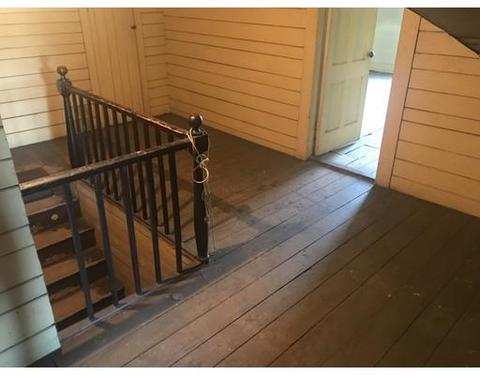 51 Grant St, Springfield, MA 01109 photo 11