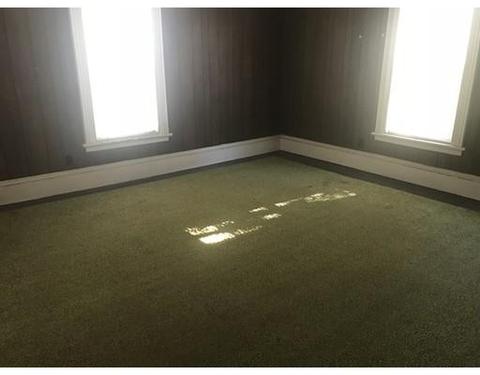 51 Grant St, Springfield, MA 01109 photo 9