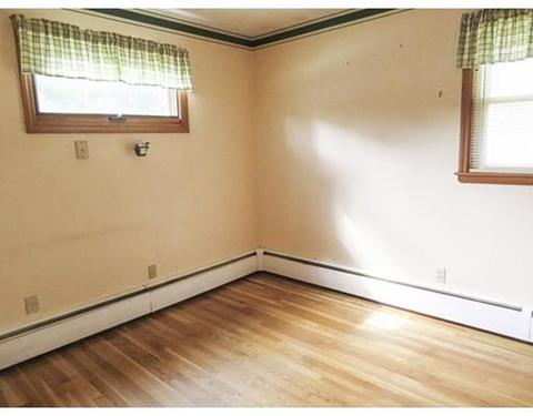 56 Piehl Ave, Worcester, MA 01606 photo 10