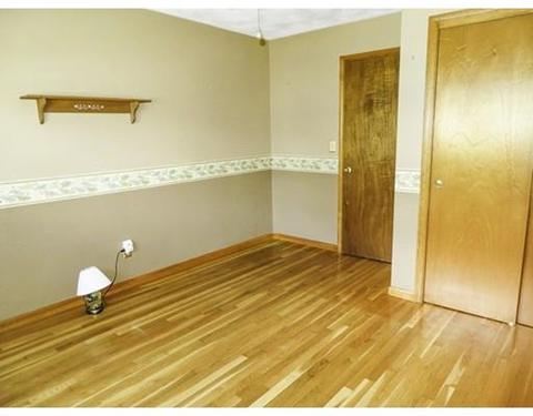 56 Piehl Ave, Worcester, MA 01606 photo 9