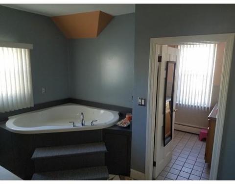 824 County St, Fall River, MA 02723 photo 15