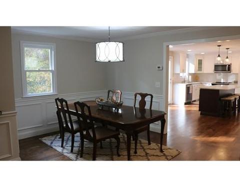 875 Pine St, Raynham, MA 02767 photo 9