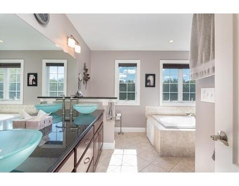 32 Lise Cir, Suffield, CT 06078 photo 18