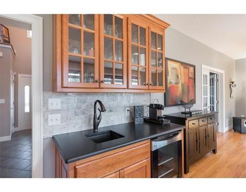 32 Lise Cir, Suffield, CT 06078 photo 12