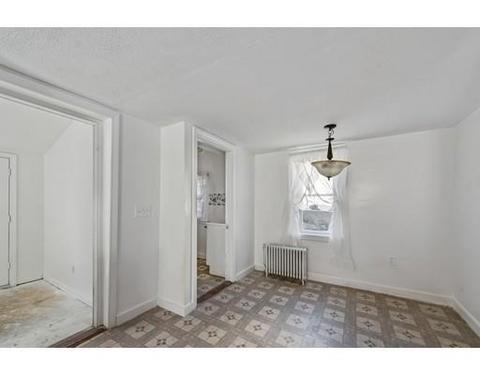 18 Harrison Ave, Gloucester, MA 01930 photo 7