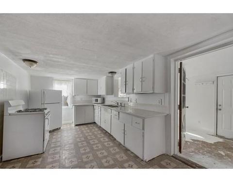 18 Harrison Ave, Gloucester, MA 01930 photo 5