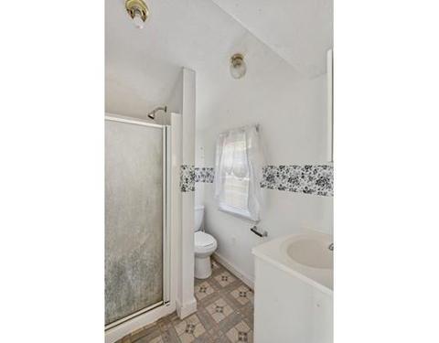 18 Harrison Ave, Gloucester, MA 01930 photo 8