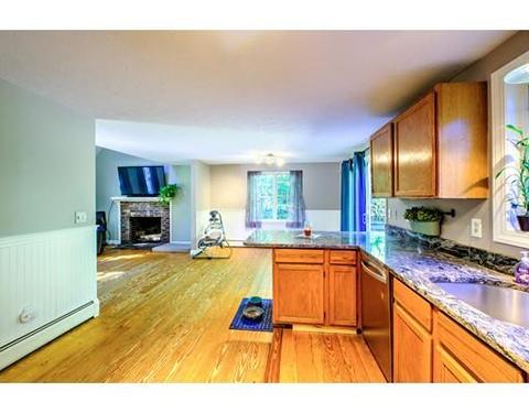 100 Edgewater Rd, Mashpee, MA 02649 photo 4