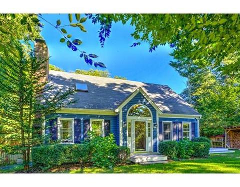 100 Edgewater Rd, Mashpee, MA 02649 photo 1
