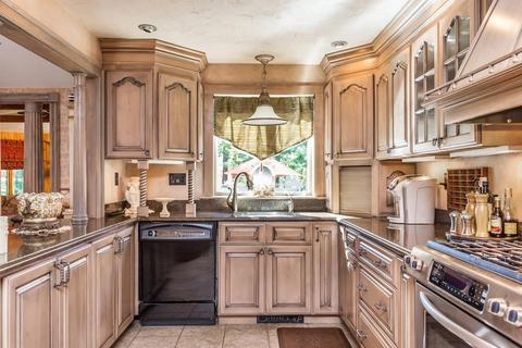 301 Simons Narrows Rd, Mashpee, MA 02649 photo 10