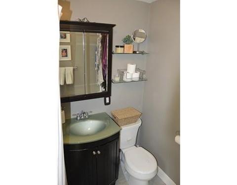 29 Walter Rd, Danvers, MA 01923 photo 12