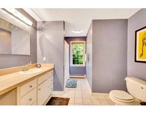 24 Quaker Rd, Worcester, MA 01602 photo 10