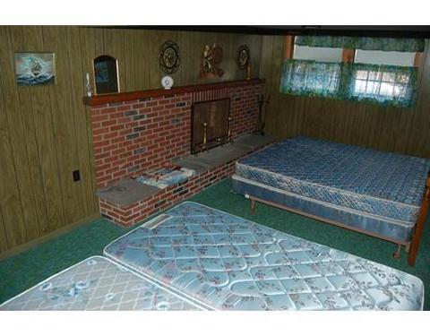 45 Shore Ave, Wareham, MA 02571 photo 12