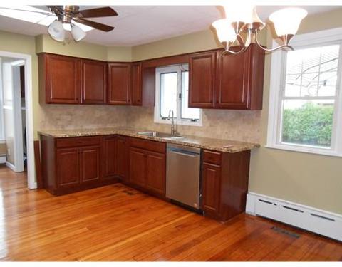 20 Lawrence Rd, Chicopee, MA 01013 photo 4