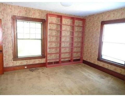 279 Pine, Springfield, MA 01105 photo 7