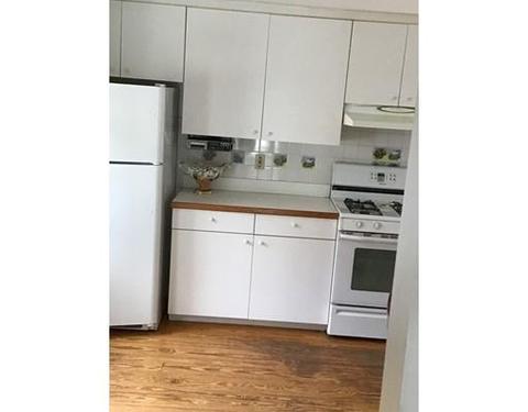 14 Pine St, Wareham, MA 02571 photo 5
