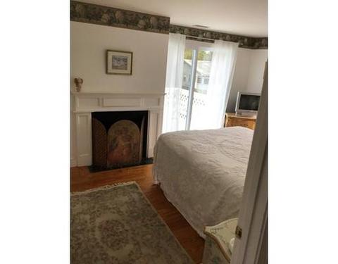 14 Pine St, Wareham, MA 02571 photo 8