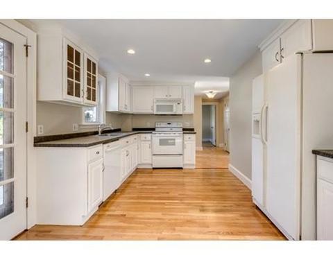 102 Conant St, Danvers, MA 01923 photo 11