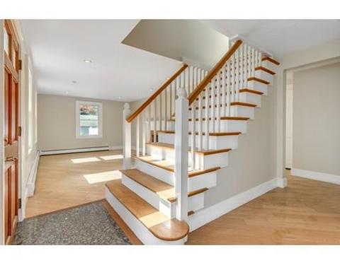 102 Conant St, Danvers, MA 01923 photo 3