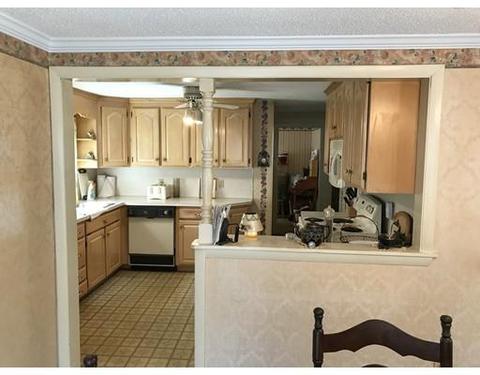 192 Lancashire Rd, Springfield, MA 01104 photo 5