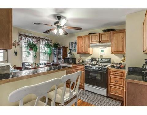 31 Whitney Ave, Beverly, MA 01915 photo 14