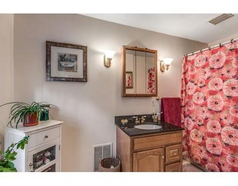 31 Whitney Ave, Beverly, MA 01915 photo 21