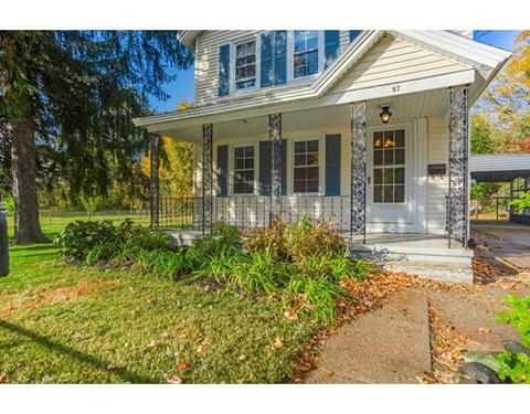 87 Ferry St, Easthampton, MA 01027 photo 2