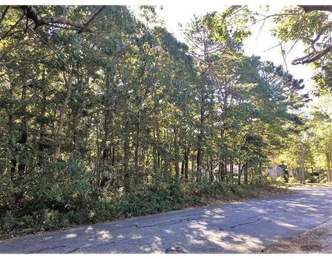 39 Nehoiden Rd, Mashpee, MA 02649 photo 1