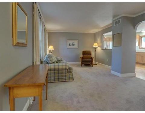 2 Moore St, Natick, MA 01760 photo 5