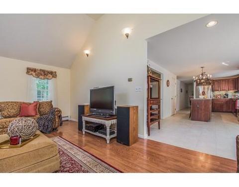 34 Leland Hill Rd, Sutton, MA 01590 photo 7