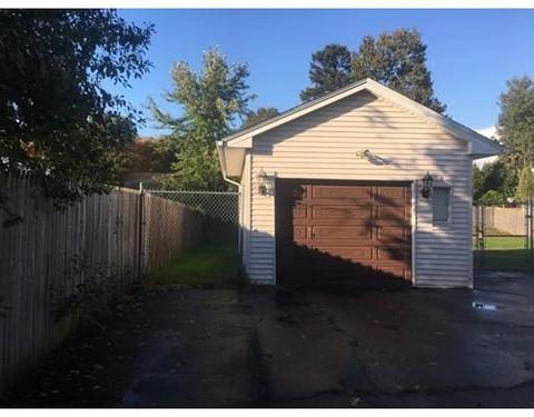 112 Groton St, Springfield, MA 01129 photo 4