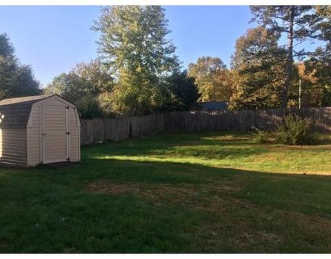 112 Groton St, Springfield, MA 01129 photo 6