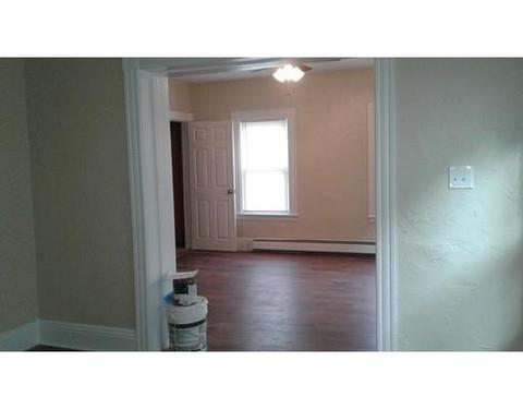 13 Falmouth St, Worcester, MA 01607 photo 2