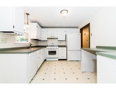 36 Spaulding St, Townsend, MA 01469 photo 3