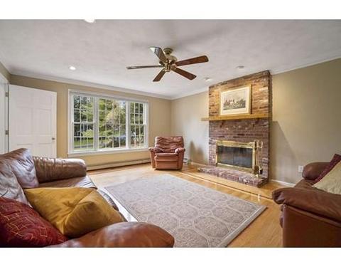 2 Eagle Dr, North Reading, MA 01864 photo 12