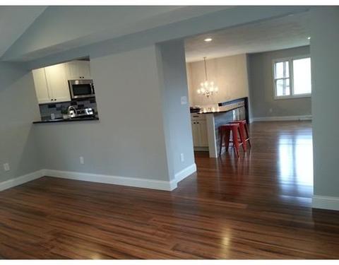 55 Park Hill Rd, Worcester, MA 01607 photo 8