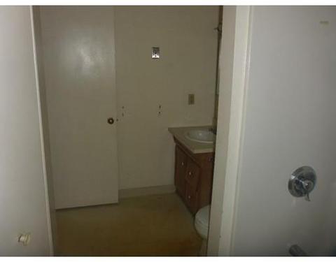 5 E Kendall St #2D, Worcester, MA 01605 photo 17