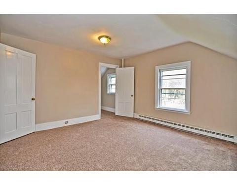 282 Sutton St, Northbridge, MA 01534 photo 15
