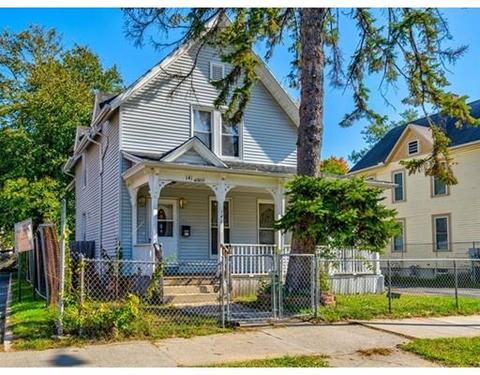 141 Sherman St, Springfield, MA 01109 photo 1