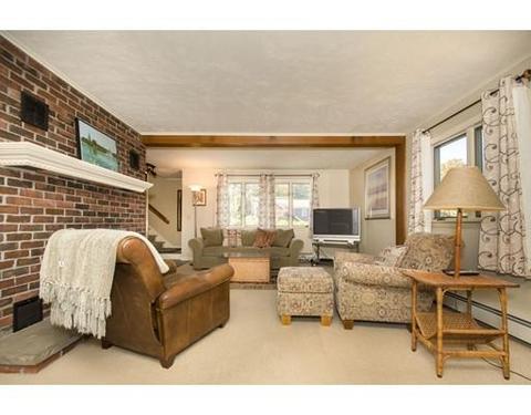 10 Terry Dr, Randolph, MA 02368 photo 18