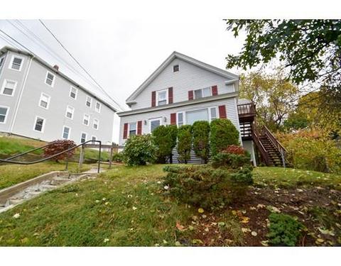 4 Clegg St, Worcester, MA 01603 photo 2