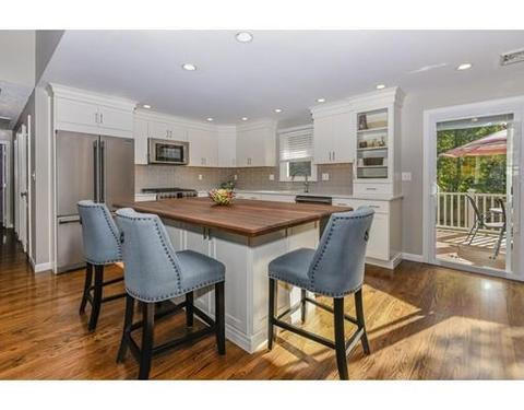 2 Riverview Rd, Canton, MA 02021 photo 3