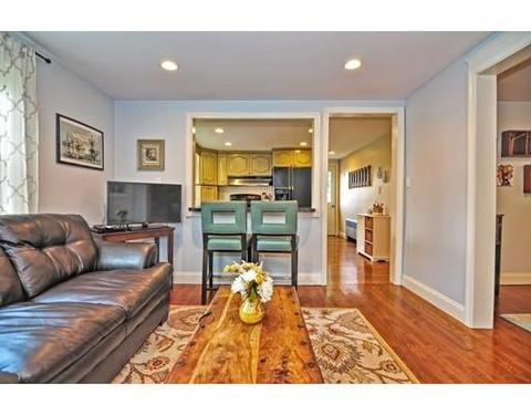 125 Sachem Rd, Needham, MA 02494 photo 8