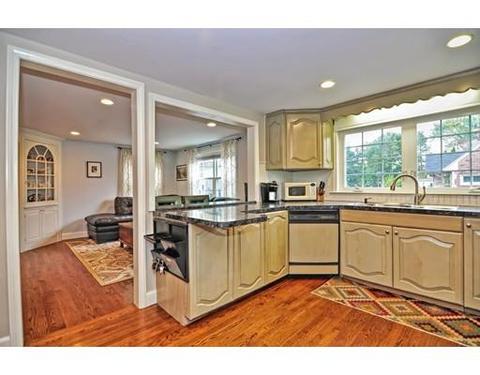125 Sachem Rd, Needham, MA 02494 photo 7