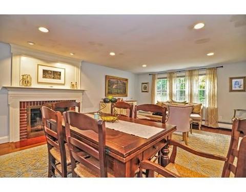 125 Sachem Rd, Needham, MA 02494 photo 9
