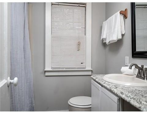 150 Powell Ave, Springfield, MA 01118 photo 6